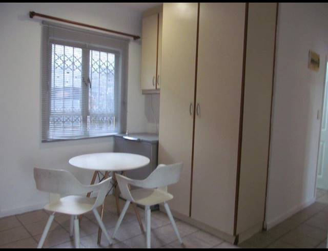 3 BEDROOM HOUSE FOR SALE IN SEA VIEW